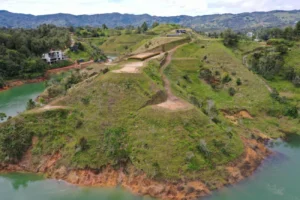 Lote en guatapé